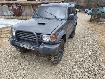 Авто Mitsubishi Pajero 1998 № 8596325
