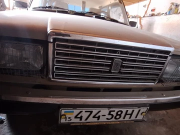 Авто ВАЗ 2107 1989 № 8596529