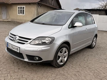 Авто Volkswagen Golf Plus 2008 № 8596568