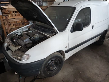 Авто Peugeot Partner 2002 № 8596775