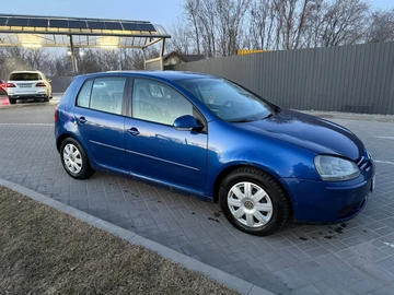 Авто Volkswagen Golf 2004 № 8596783