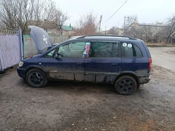 Авто Opel Zafira 2004 № 8596843
