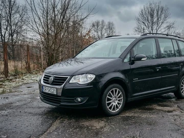 Авто Volkswagen Touran 2007 № 8596900