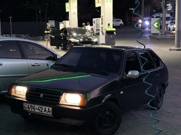 Авто ВАЗ 2109 1989 № 8596908