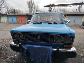 Авто ВАЗ 2103 1976 № 8597141