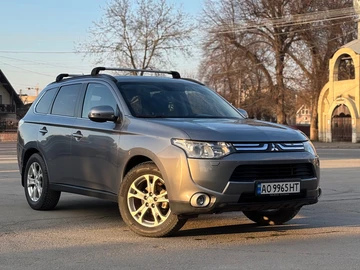 Авто Mitsubishi Outlander 2012 № 8597216