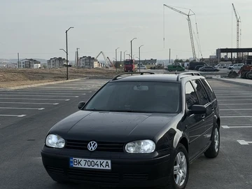 Авто Volkswagen Golf 2004 № 8597217