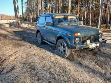 Авто ВАЗ 21214 2010 № 8597254