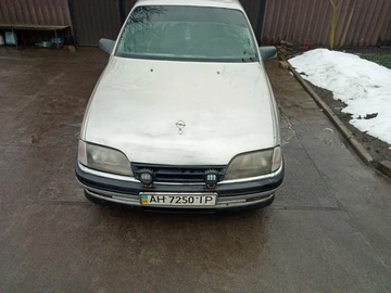 Авто Opel Omega 1992 № 8597262