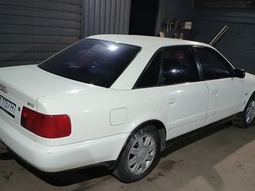 Авто Audi A6 1995 № 8597268