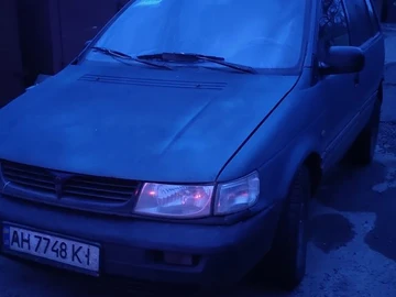Авто Mitsubishi Space Runner 1993 № 8597283