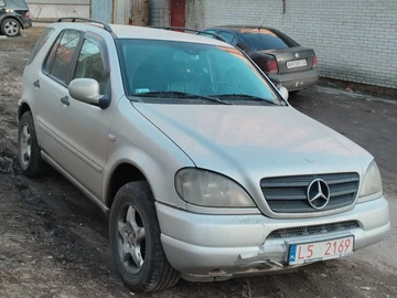 Авто Mercedes Ml Серия 2001 № 8597482