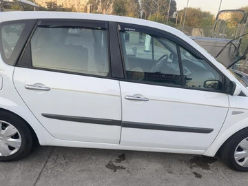 Авто Renault Scenic Ii 2009 № 8597513