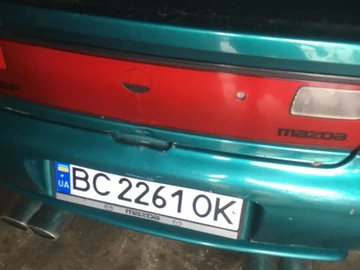 Авто Mazda 323 1996 № 8597533