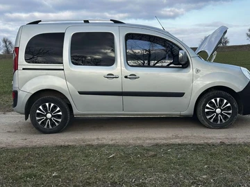 Авто Renault 11 2010 № 8597931