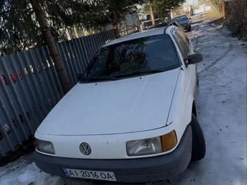 Авто Volkswagen Passat Sedan 1989 № 8597959
