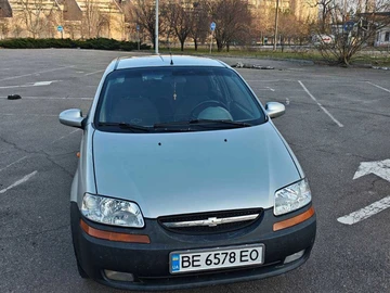 Авто Chevrolet Aveo 2005 № 8598035