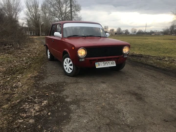 Авто ВАЗ 2101 1986 № 8598036