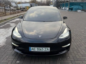 Авто Tesla Model 3 2019 № 8598589