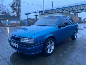 Авто Opel Vectra 1993 № 8598597