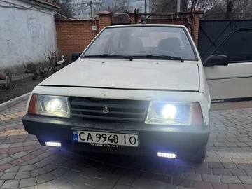 Авто ВАЗ 2109 1990 № 8598694