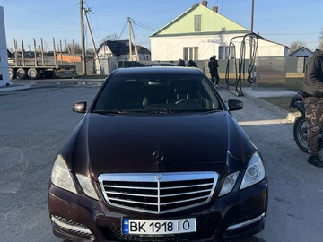 Авто Mercedes E Серия 2009 № 8598957
