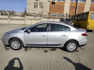 Авто Renault Fluence 2011 № 8599019