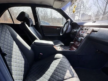 Авто Mercedes 220 1998 № 8599150