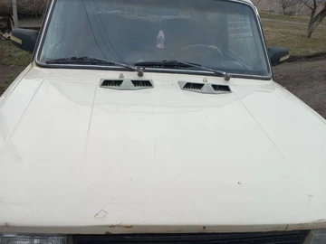 Авто ВАЗ 2105 1990 № 8599156