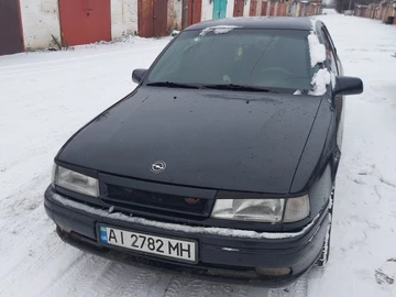 Авто Opel Vectra 1990 № 8599190