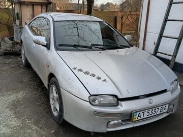 Авто Mazda 323 1996 № 8599320