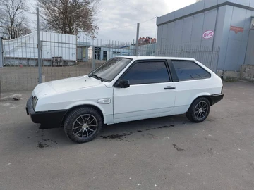 Авто ВАЗ 2108 1995 № 8599332
