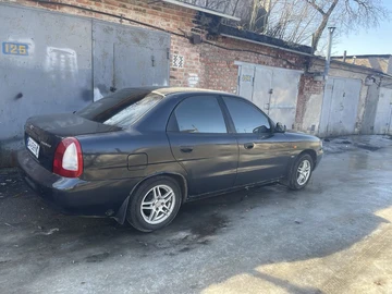 Авто Daewoo Nubira 1998 № 8599338