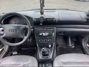 Авто Audi A4 1996 № 8599541