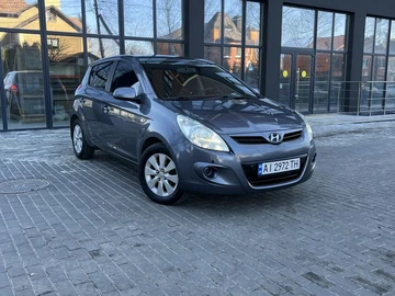 Авто Hyundai I20 2010 № 8599583