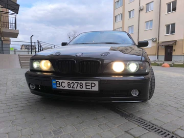 Авто BMW 5 Серия 1999 № 8599814