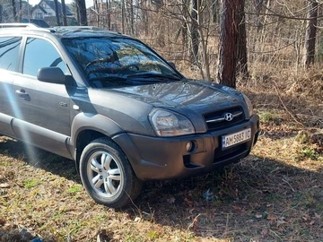 Авто Hyundai Tucson 2006 № 8600044