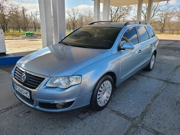 Авто Volkswagen Passat Variant 2007 № 8600080