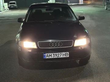 Авто Audi A4 1995 № 8600098