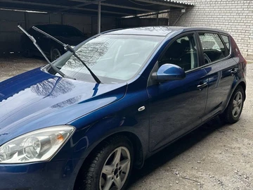 Авто KIA Cee X27 D 2008 № 8600310