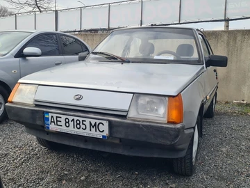 Авто ЗАЗ 1102 1998 № 8600324
