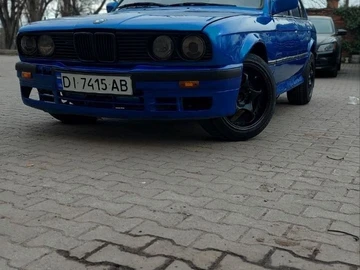 Авто BMW 3 Серия 1986 № 8600355