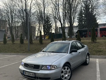 Авто Audi A4 1999 № 8600607