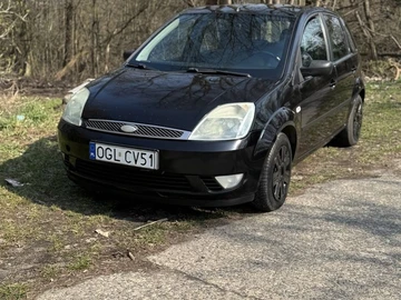 Авто Ford Fiesta 2005 № 8600653