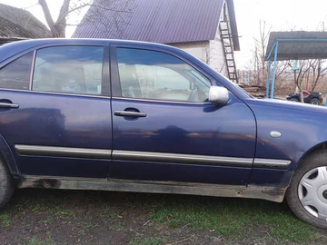 Авто Mercedes 220 1999 № 8600819