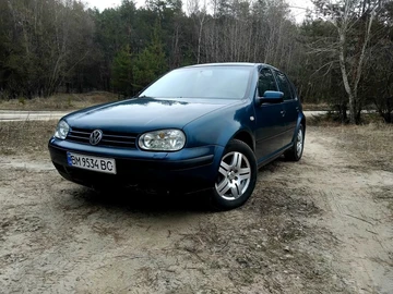 Авто Volkswagen Golf 2004 № 8600839