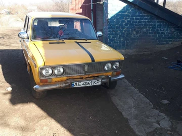 Авто ВАЗ 2103 1980 № 8600853