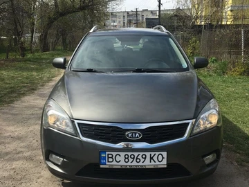 Авто KIA Cee X27 D 2009 № 8600859
