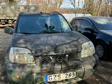 Авто Nissan X-Trail 2004 № 8600880