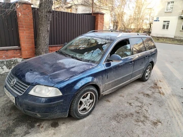 Авто Volkswagen Passat Variant 2004 № 8601102